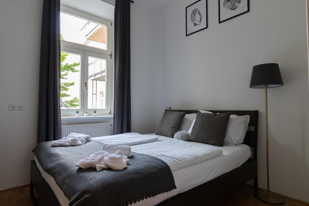 Vienna Central Station Residence Екстериор снимка