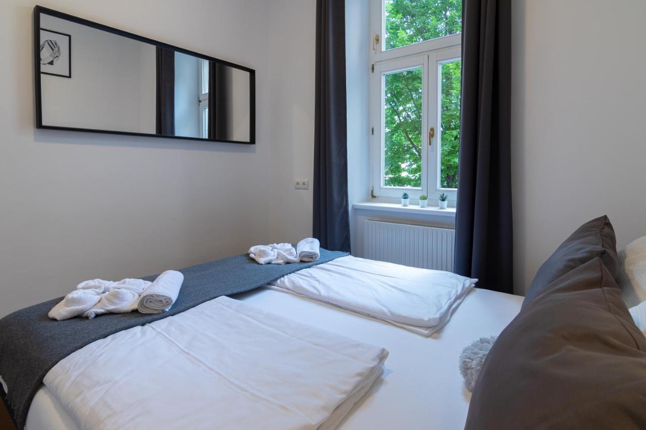 Vienna Central Station Residence Екстериор снимка