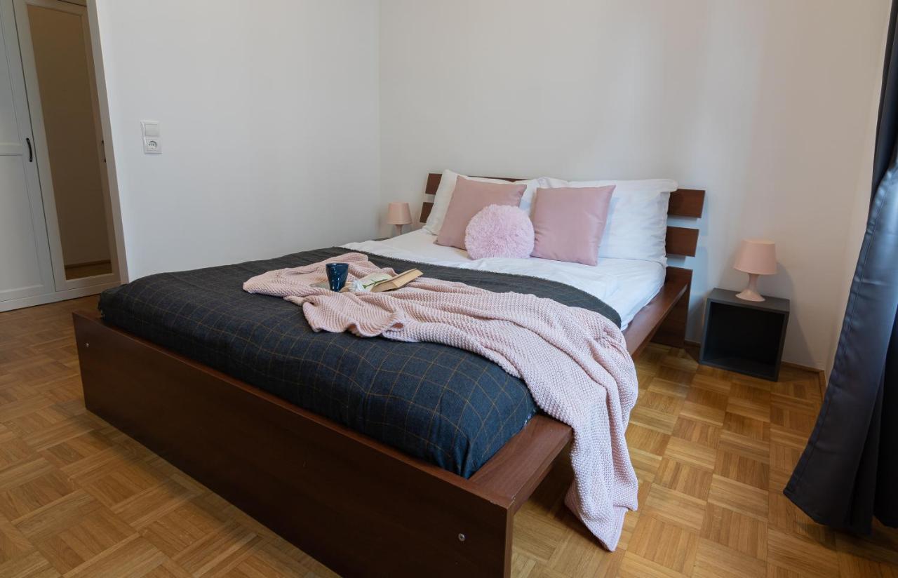Vienna Central Station Residence Екстериор снимка